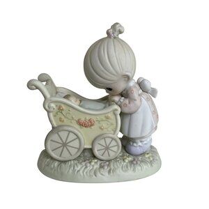 Vintage 1996 Enesco Precious Moments Something Precious from Above 524360 No Box